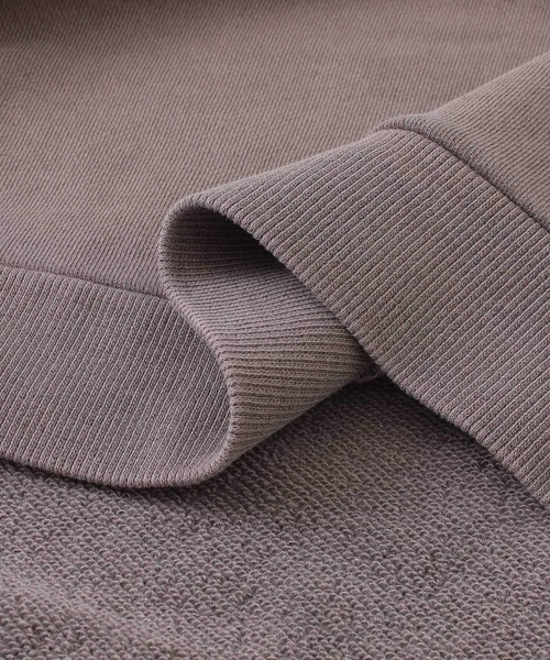 URBAN RESEARCH（アーバンリサーチ）の「製品染めボリュームスリーブプルオーバー（Tシャツ/カットソー・レディース・オフホワイト/ブラウン/グリーン・FREE）」の13枚目の写真