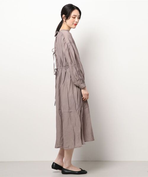 ehka sopo（エヘカソポ）の「バックリボンワンピース（ワンピース・レディース・グレー/ブラック/ブルー・ﾌﾘ-）」の5枚目の写真