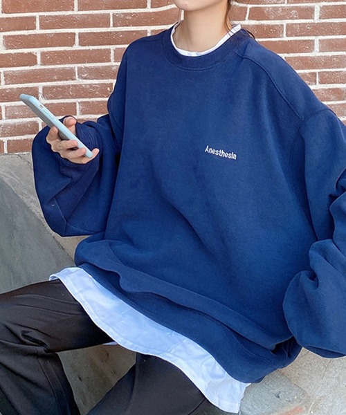 meJane(ミージェーン)の「レイヤード風ワンポイントロゴドッキングトレーナー(スウェット・レディース・ブラック/ネイビー/グレー/ブルー・FREE)」の3枚目の写真