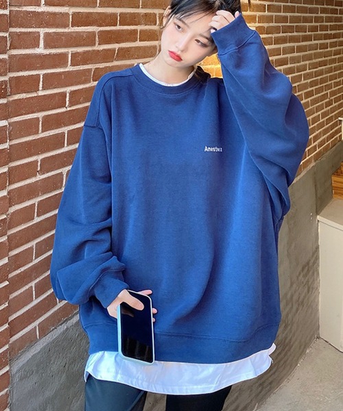 レイヤード風ワンポイントロゴドッキングトレーナー（スウェット