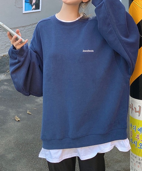 meJane(ミージェーン)の「レイヤード風ワンポイントロゴドッキングトレーナー(スウェット・レディース・ブラック/ネイビー/グレー/ブルー・FREE)」の9枚目の写真