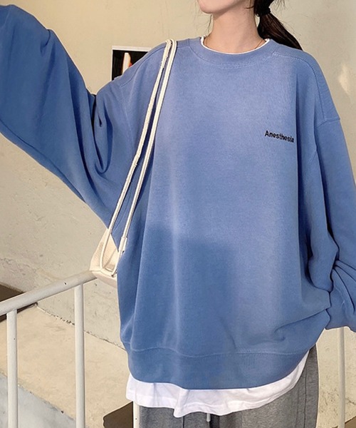 meJane(ミージェーン)の「レイヤード風ワンポイントロゴドッキングトレーナー(スウェット・レディース・ブラック/ネイビー/グレー/ブルー・FREE)」の7枚目の写真