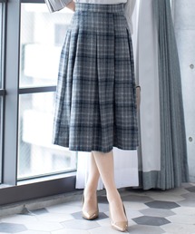 大人上品なウール調タックフレアスカート