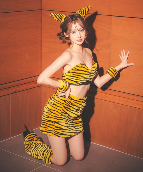 Tika（ティカ）の「コスプレ セクシー ランジェリー アニマル 鬼 トラ