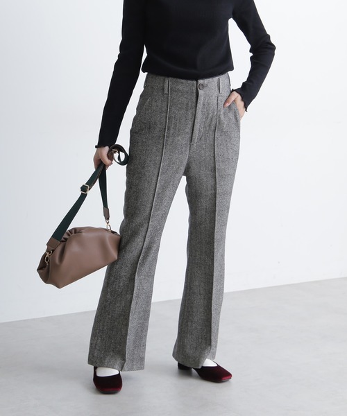 FREE'S MART（フリーズマート）の「【Sシリーズ対応】ヘリンボーンフレアパンツ（その他パンツ・レディース・ベージュ系その他/ブラック系その他・SMALL/MEDIUM）」の2枚目の写真