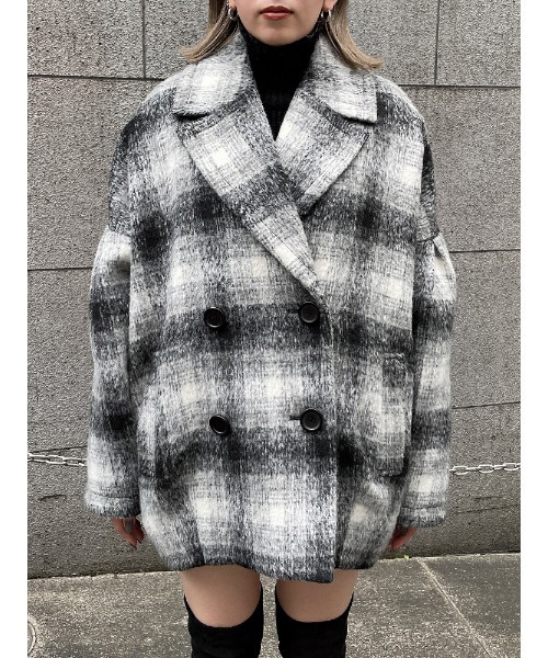 ENVYM(アンビー)の「タックスリーブコクーンCT(その他アウター・レディース・ブラック/ベージュ・FREE)」の11枚目の写真