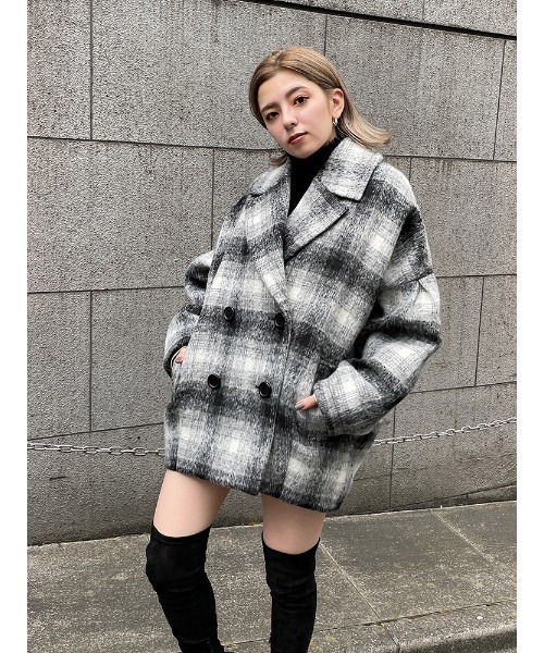 ENVYM(アンビー)の「タックスリーブコクーンCT(その他アウター・レディース・ブラック/ベージュ・FREE)」の7枚目の写真