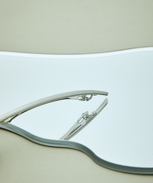 メタルラインバレッタ