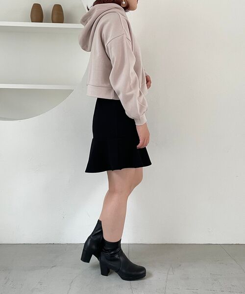 MAJESTIC LEGON(マジェスティックレゴン)の「裏起毛ショートフーディ(パーカー・レディース・アイボリー/モカ/ピンクベージュ/チャコールグレー/グレー・MEDIUM)」の20枚目の写真