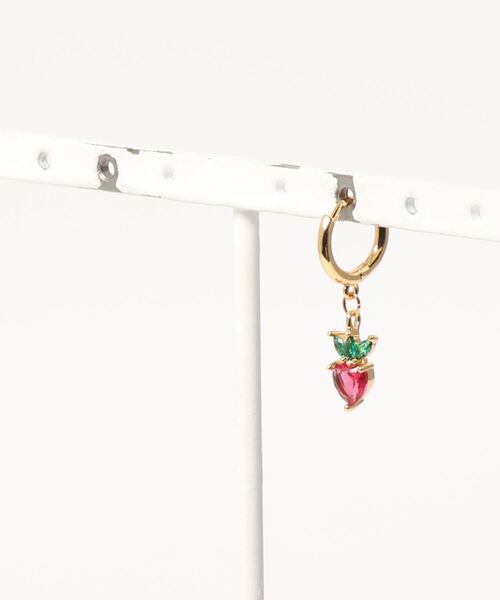 Shirmie(シェルミー)の「【Shirmie】フルーツモチーフ ゴールドフープピアス(ピアス(両耳用)・レディース・その他7/その他8/その他3/その他11/その他4/その他12/その他6/その他2/その他10/その他1/その他9/その他5・FREE)」の3枚目の写真