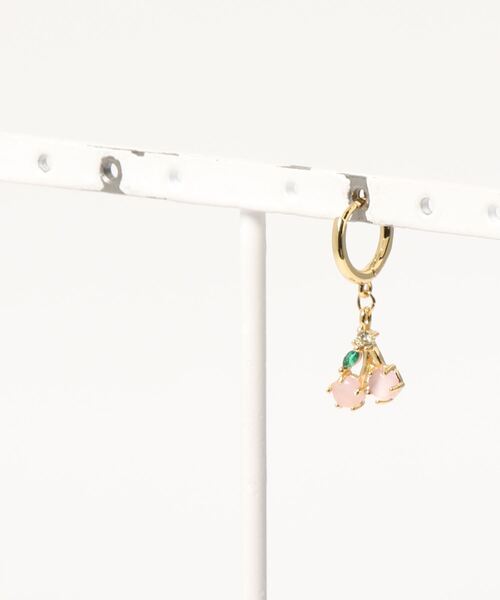 Shirmie(シェルミー)の「【Shirmie】フルーツモチーフ ゴールドフープピアス(ピアス(両耳用)・レディース・その他7/その他8/その他3/その他11/その他4/その他12/その他6/その他2/その他10/その他1/その他9/その他5・FREE)」の10枚目の写真
