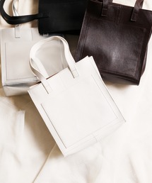 BICASH（ビカーシ）の「Marie Louise マリールイーズ / レザースクエアハンドバッグ ミニバッグ / MLS-B018（ハンドバッグ）」