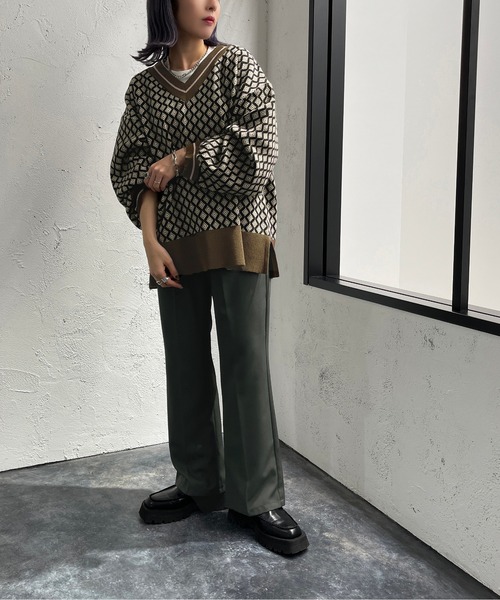 apres jour mignon（アプレジュールミニョン）の「ジャガードニットトップス【ZOZOTOWN限定アイテム】（ニット/セーター・レディース・ブラウン系その他/ダークブルー/ブラック系その他・フリー/X-LARGE）」の12枚目の写真