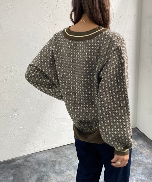 apres jour mignon(アプレジュールミニョン)の「ジャガードニットトップス【ZOZOTOWN限定アイテム】(ニット/セーター・レディース・ブラウン系その他/ダークブルー/ブラック系その他・フリー/X-LARGE)」の21枚目の写真