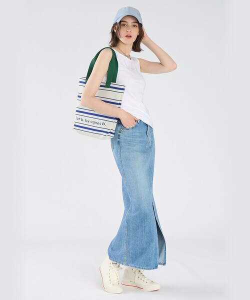 To b. by agnes b.(トゥービーバイアニエスベー)の「ミニロゴ プリント コットン タンクトップ(Tシャツ/カットソー・レディース・ホワイト・UNI)」の11枚目の写真