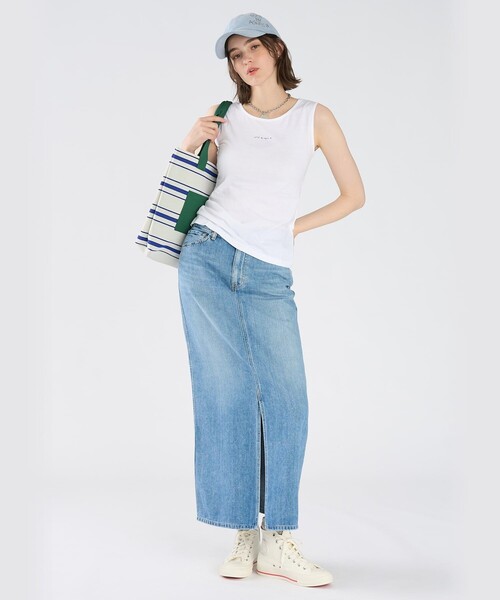 To b. by agnes b.(トゥービーバイアニエスベー)の「ミニロゴ プリント コットン タンクトップ(Tシャツ/カットソー・レディース・ホワイト・UNI)」の3枚目の写真