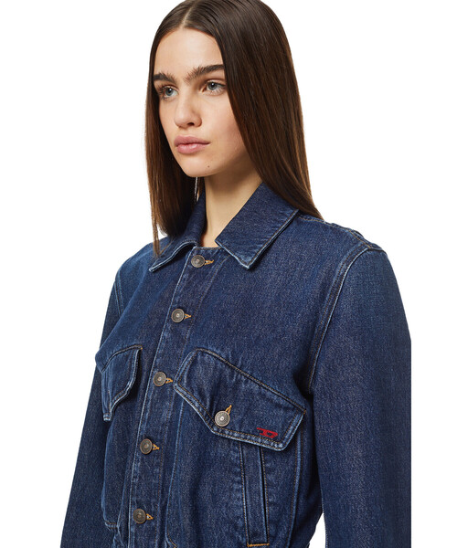 DIESEL（ディーゼル）の「レディース デニム スリム ボンバー ジャケット（デニムジャケット・レディース・インディゴブルー・SMALL/MEDIUM/LARGE/X-SMALL）」の4枚目の写真