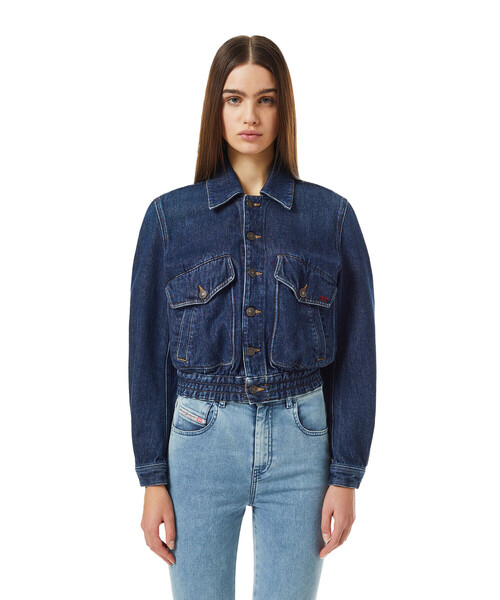 DIESEL（ディーゼル）の「レディース デニム スリム ボンバー ジャケット（デニムジャケット・レディース・インディゴブルー・SMALL/MEDIUM/LARGE/X-SMALL）」の15枚目の写真