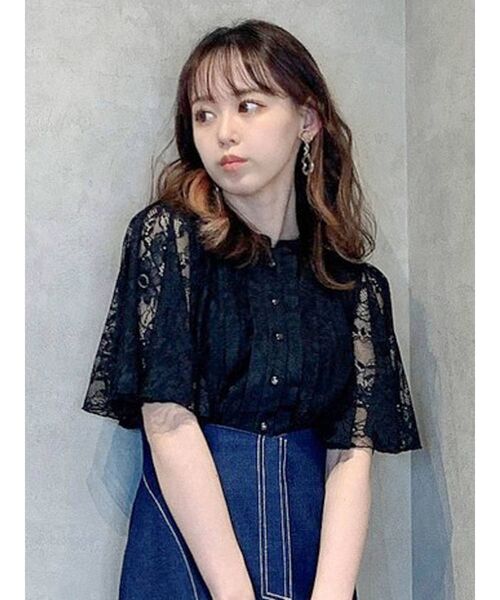 リンカブル　スリーブレースブラウス dazzlin（ダズリン）の「ハーフスリーブレースブラウス（シャツ