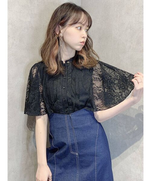dazzlin（ダズリン）の「ハーフスリーブレースブラウス（シャツ/ブラウス・レディース・ブラック/グレー/オフホワイト/ブルー・FREE）」の13枚目の写真