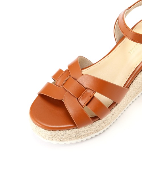 NATURAL BEAUTY BASIC（ナチュラルビューティーベーシック）の「グルカウエッジサンダル（サンダル・レディース・キャメル/ブラック・SMALL/MEDIUM/LARGE）」の9枚目の写真