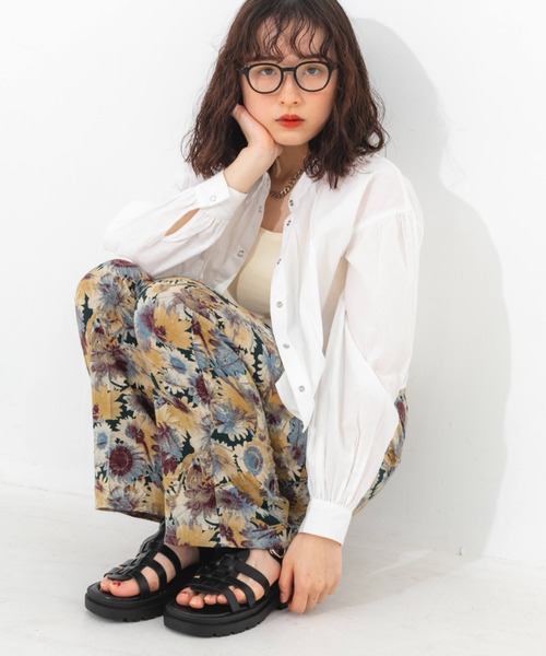 nemne store(ネンネストア)の「ボタニカル花柄イージーパンツ(その他パンツ・レディース・ブラック/グリーン・フリー)」の13枚目の写真