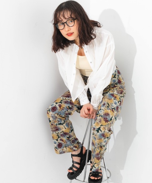 nemne store(ネンネストア)の「ボタニカル花柄イージーパンツ(その他パンツ・レディース・ブラック/グリーン・フリー)」の4枚目の写真