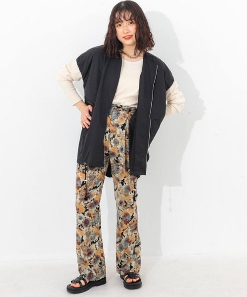 nemne store(ネンネストア)の「ボタニカル花柄イージーパンツ(その他パンツ・レディース・ブラック/グリーン・フリー)」の7枚目の写真