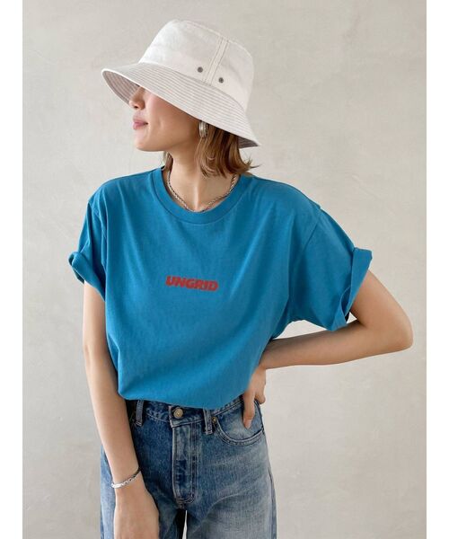 Ungrid(アングリッド)の「UngridロゴルーズTee(Tシャツ/カットソー・レディース・ブラック/オフホワイト/ピンク/ブルー/グリーン・FREE)」の4枚目の写真