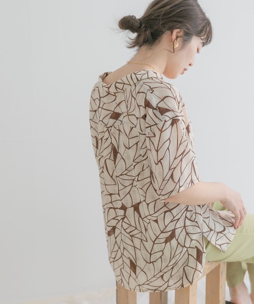 ITEMS URBANRESEARCH（アイテムズ アーバンリサーチ）の「カイキンプリントシャツ（シャツ/ブラウス・レディース・ブラック/オフホワイト・FREE）」の22枚目の写真