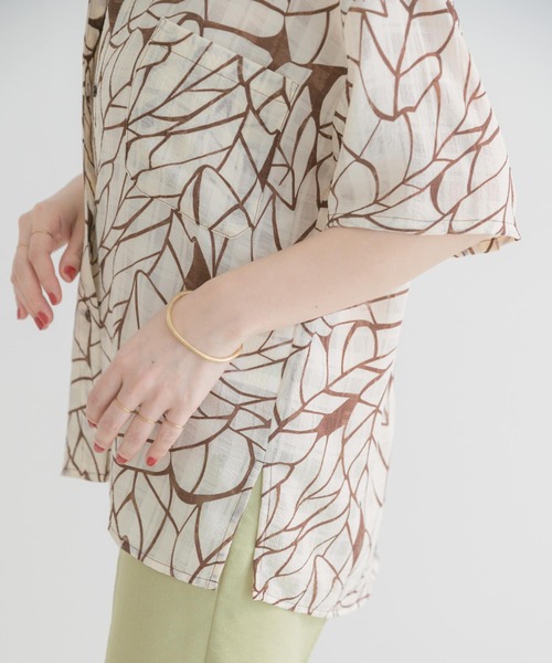 ITEMS URBANRESEARCH（アイテムズ アーバンリサーチ）の「カイキンプリントシャツ（シャツ/ブラウス・レディース・ブラック/オフホワイト・FREE）」の15枚目の写真