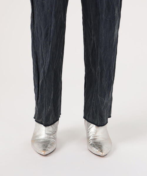 TOMORROWLAND (トゥモローランド)の「GOLDEN GOOSE DELUXE BRAND SALLY タックテーパードパンツ(その他パンツ・レディース・ダークブルー・XXS)」の11枚目の写真