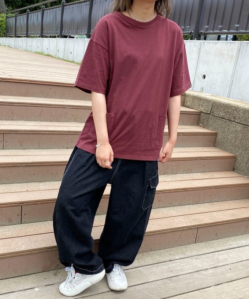 PairPair(ペアペア)の「WピスネームポケットTEE(ユニセックス)(Tシャツ/カットソー・メンズ・オフホワイト/ボルドー/スミクロ・MEDIUM/LARGE)」の16枚目の写真