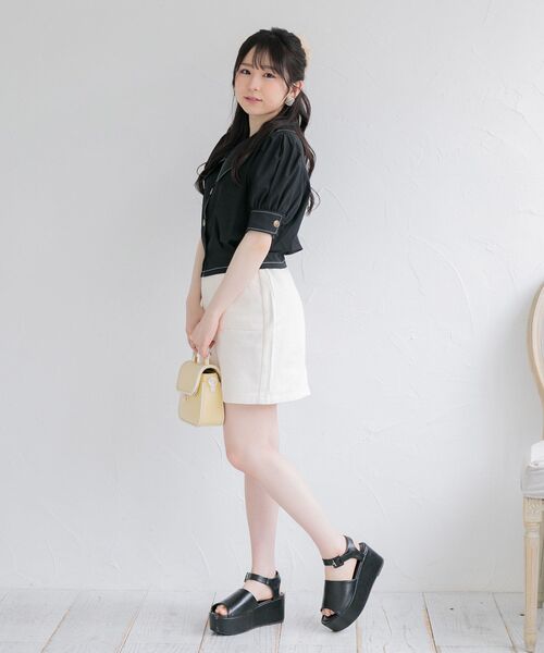 ems excite（エムズエキサイト）の「ステッチショートシャツ（シャツ/ブラウス・レディース・ブラック/ホワイト/ライトグレー・FREE）」の8枚目の写真