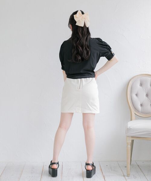 ems excite（エムズエキサイト）の「ステッチショートシャツ（シャツ/ブラウス・レディース・ブラック/ホワイト/ライトグレー・FREE）」の9枚目の写真