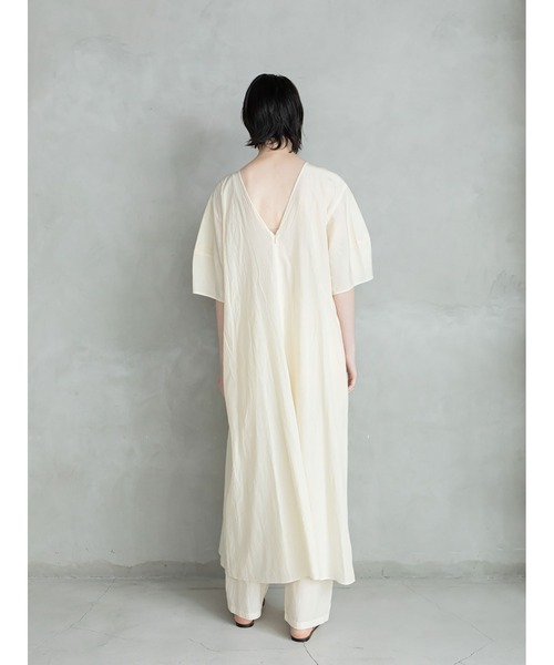 enchainement（アンシェヌマン）の「Cupra Typewriter Dress（シャツワンピース・レディース・ダークブラウン/オフホワイト/グリーン・フリー）」の12枚目の写真