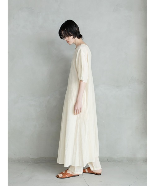 enchainement（アンシェヌマン）の「Cupra Typewriter Dress（シャツワンピース・レディース・ダークブラウン/オフホワイト/グリーン・フリー）」の16枚目の写真