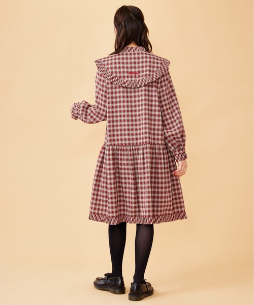 MILKFED.(ミルクフェド)の「PLAID PLEATED BIG COLLAR DRESS(ワンピース・レディース・ベージュ/ネイビー/レッド・ONE SIZE)」の18枚目の写真