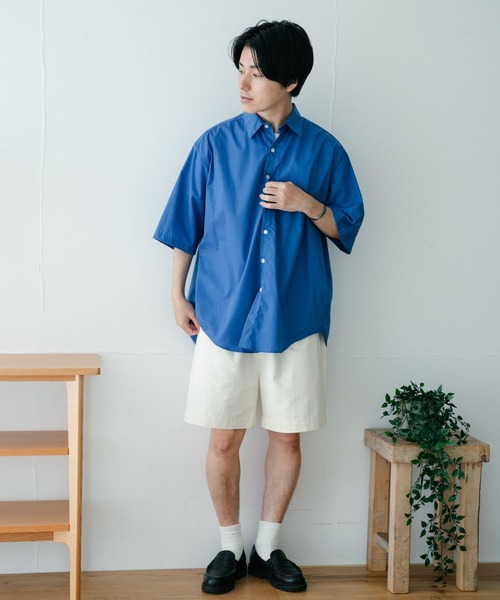 ITEMS URBANRESEARCH（アイテムズ アーバンリサーチ）の「2-tuck チノショートパンツ（チノパンツ・メンズ・カーキ/オフホワイト/ブラック・MEDIUM/LARGE）」の10枚目の写真