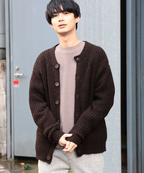 B:MING by BEAMS(ビーミングバイビームス)の「B:MING by BEAMS / 3ゲージ 片畦 クルーネックカーディガン(カーディガン/ボレロ・メンズ・ブラウン/グレー/ナチュラル・SMALL/MEDIUM/LARGE/X-LARGE)」の1枚目の写真
