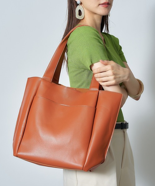 MAISON BREEZE（メゾンブリーズ）の「【MAISON BREEZE】大容量PUレザートートバッグ KNF（トートバッグ・レディース・ベージュ/ブラウン/ブラック・FREE）」の2枚目の写真