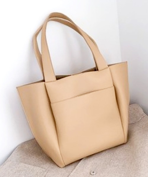 MAISON BREEZE（メゾンブリーズ）の「【MAISON BREEZE】大容量PUレザートートバッグ KNF（トートバッグ・レディース・ベージュ/ブラウン/ブラック・FREE）」の4枚目の写真