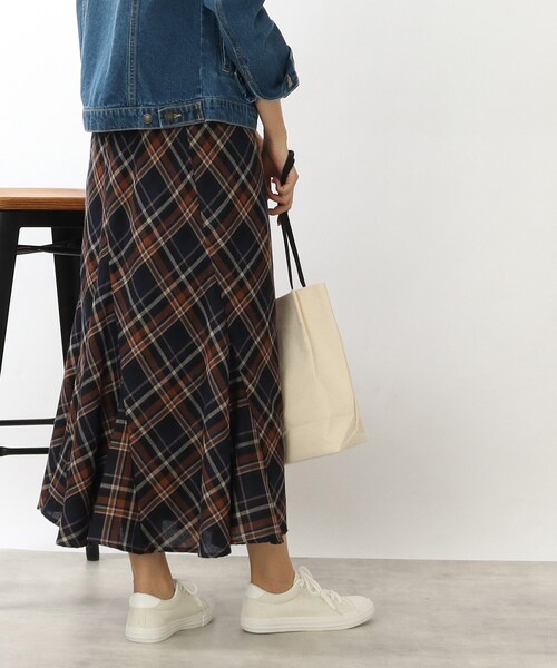 DRESKIP(ドレスキップ)の「◆エスカルゴ マ-メイドスカート(スカート・レディース・ネイビー系1/イエロー系1/ブラック系1・02/03)」の1枚目の写真