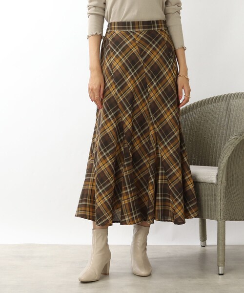 DRESKIP(ドレスキップ)の「◆エスカルゴ マ-メイドスカート(スカート・レディース・ネイビー系1/イエロー系1/ブラック系1・02/03)」の4枚目の写真