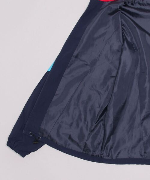 COMMON WARE(コモンウェアー)の「COMMONWARE:NYLON OVER SIZED STND BLOUSON/ナイロンドルマン 切替スタンドブルゾン(ナイロンジャケット・レディース・ネイビー/グリーン/ブラック・M/L/XL)」の5枚目の写真