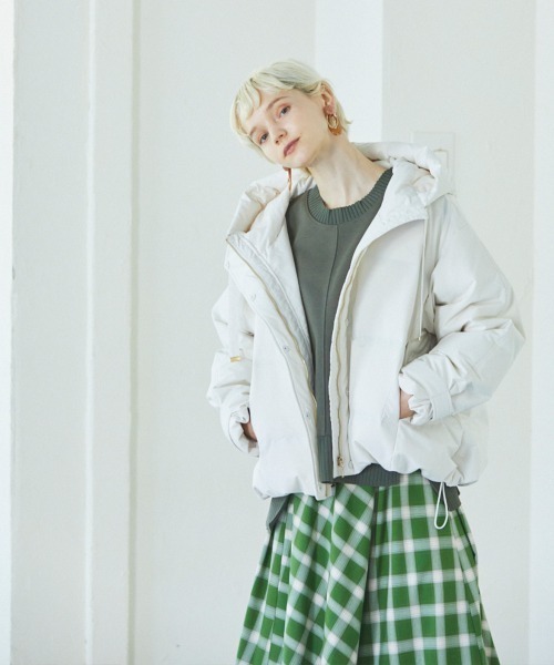 FURRY（ファーリー）の「ヒートボンディングショートダウン（トレンチコート・レディース・ブラック/アイボリー/カーキ・FREE）」の4枚目の写真