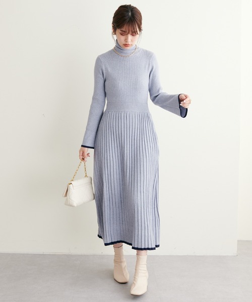 natural couture（ナチュラルクチュール）の「WEB限定/2022AWアイテム/フレアスリーブニットワンピース（ワンピース・レディース・グレー/モカ/その他1/ブラック・FREE）」の11枚目の写真