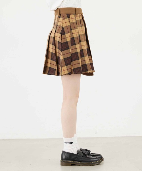 MILKFED.（ミルクフェド）の「LAYERED PLEATED WRAP SKIRT（スカート・レディース・ベージュ/ネイビー/グレー・S/M）」の7枚目の写真