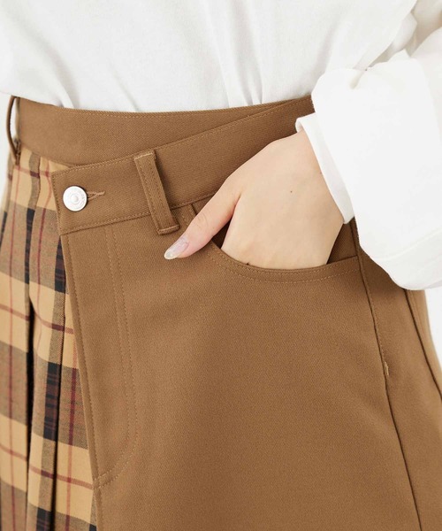 MILKFED.（ミルクフェド）の「LAYERED PLEATED WRAP SKIRT（スカート・レディース・ベージュ/ネイビー/グレー・S/M）」の8枚目の写真