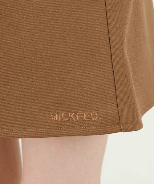 MILKFED.（ミルクフェド）の「LAYERED PLEATED WRAP SKIRT（スカート・レディース・ベージュ/ネイビー/グレー・S/M）」の10枚目の写真